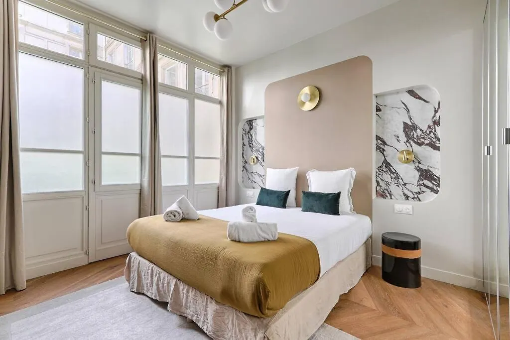 Luxury Apartment 1Br Montmartre Condorcet Париж